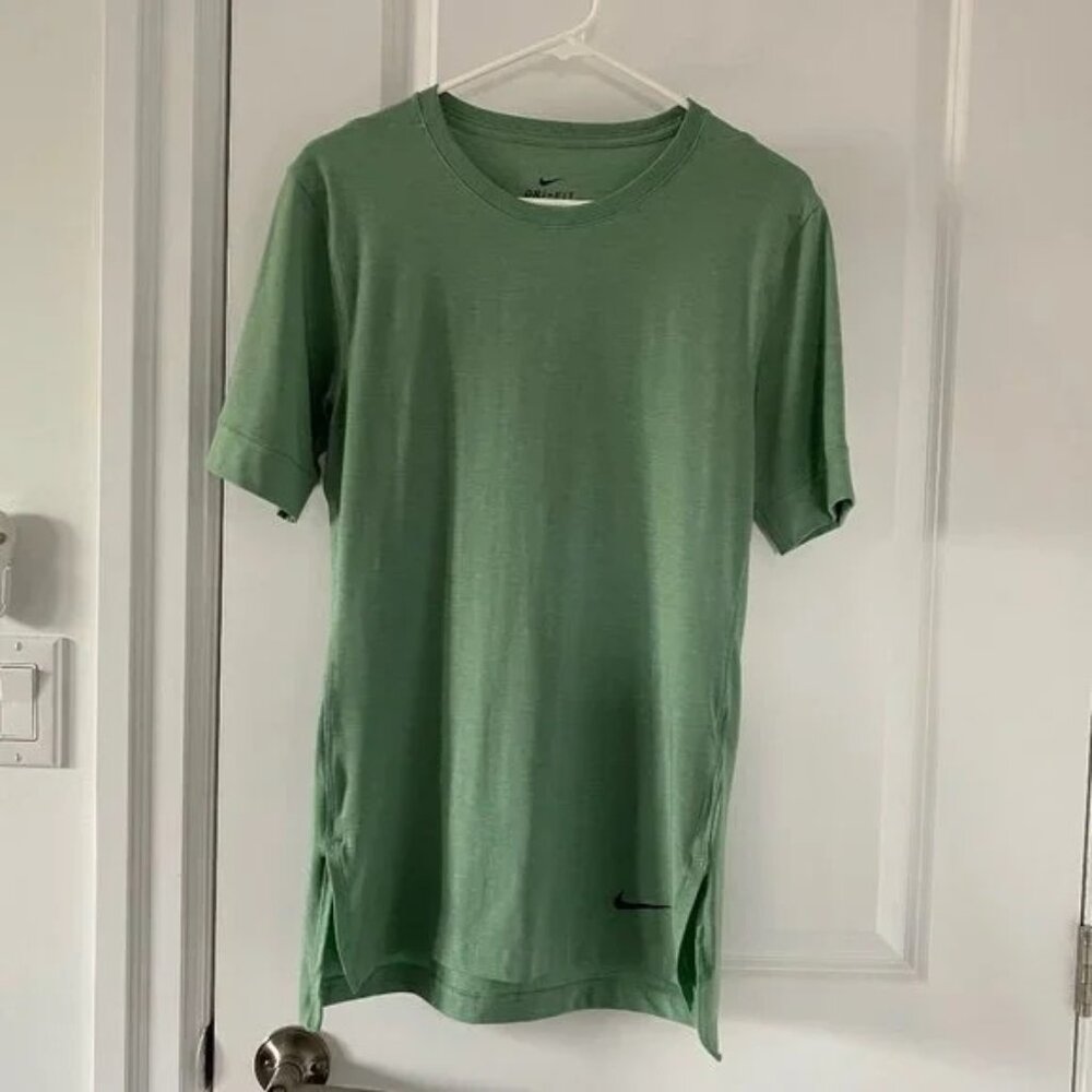 Nike Dri-Fit Long T-Shirt Size S